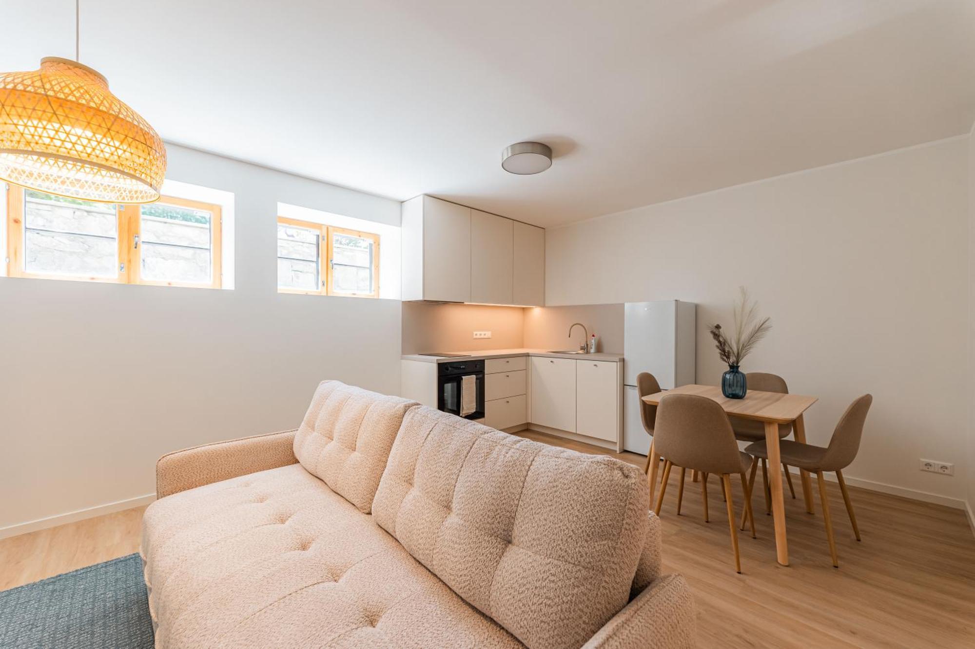 Komandandi Appartement *
